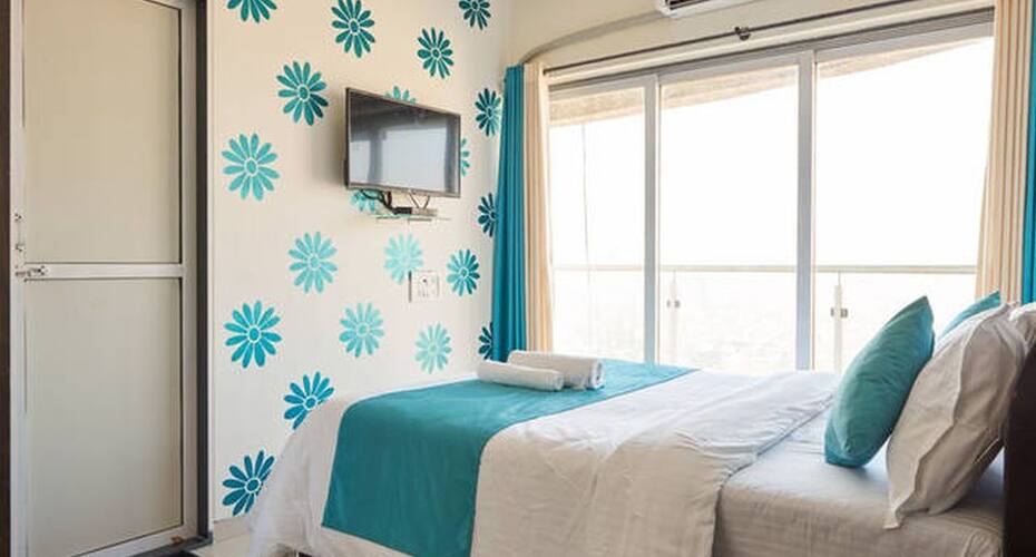 Skyline I Executive Service Apartment, Mumbai 5