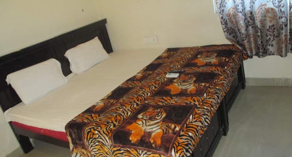 Hotel Meena Grand, Hyderabad 4