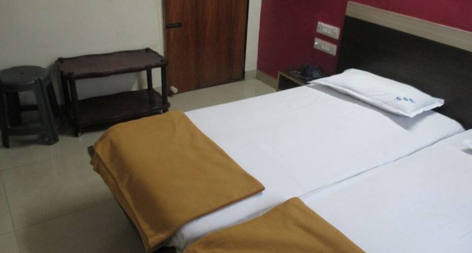 New Asian Lodge, Hyderabad 2