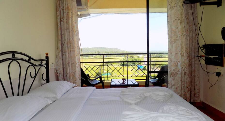 Seema Holiday Studio Apartment - Calangute, Goa 3