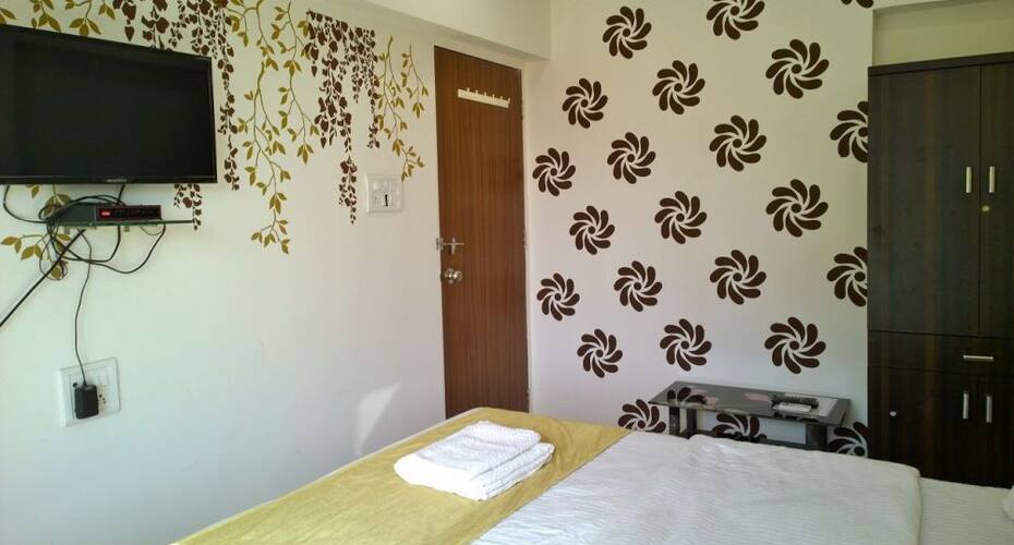 Theme Executive Service Apartment, Mumbai 5