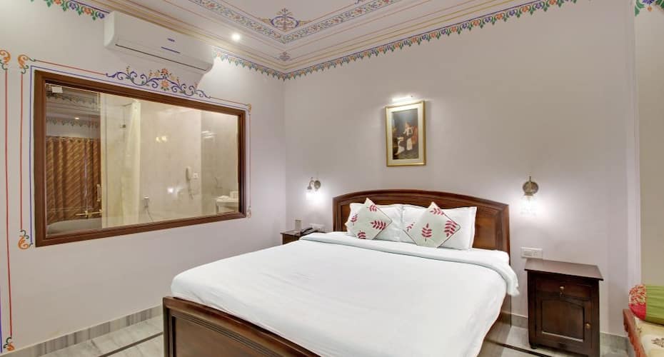 Bonfire Boutique Lake View, Udaipur 4