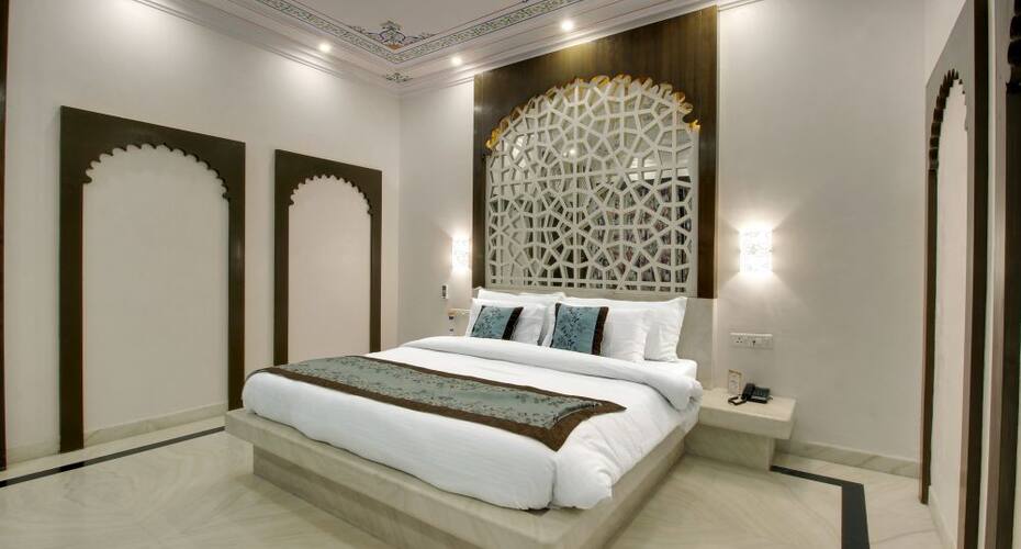 Bonfire Boutique Lake View, Udaipur 5
