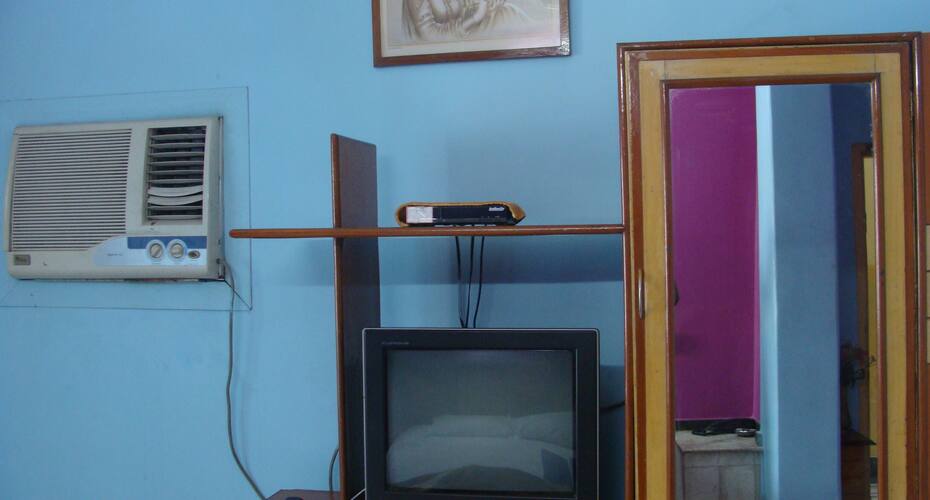 Hotel Paradise International, Kolkata 2