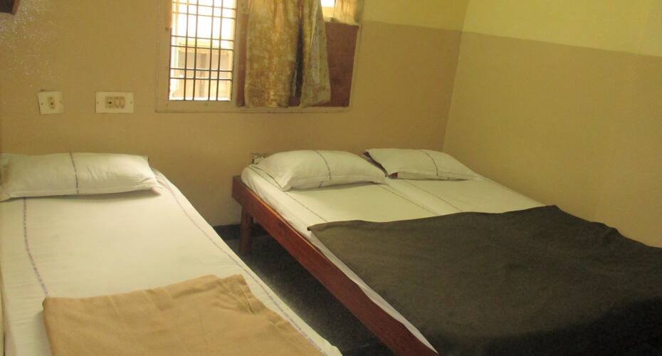 Rest Inn Hotel, Hyderabad 2