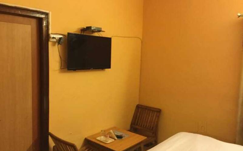 Hotel Diamond Place, Chandigarh 4