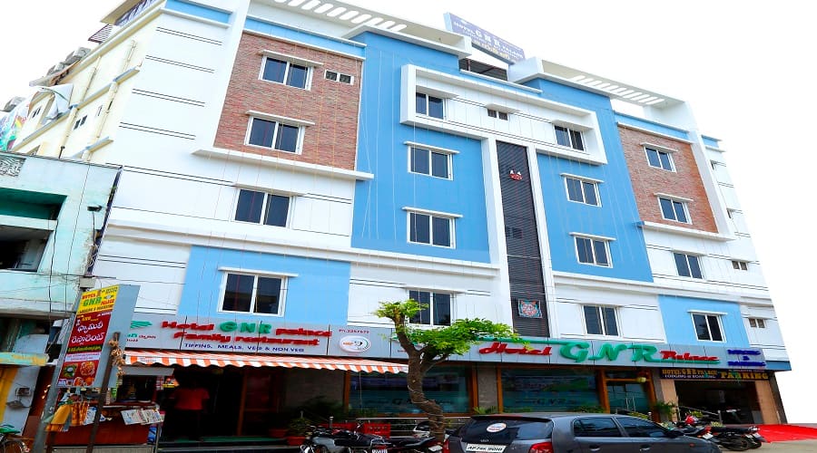 Hotel GNR Palace, Guntur 1