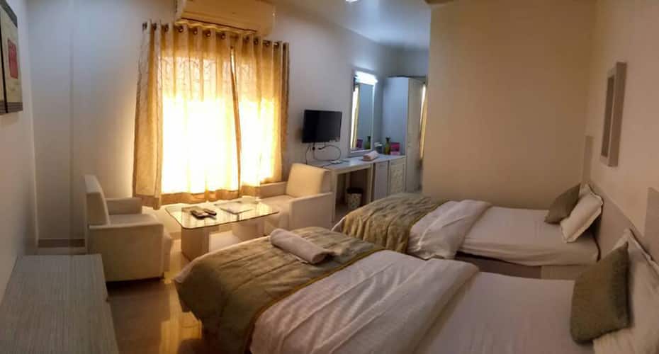 JK Rooms 106 Hotel Gayatri Inn Annex, Nagpur 4