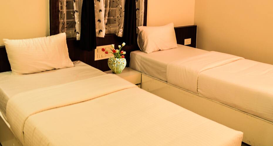 Hotel Amber Castle, Hassan 3