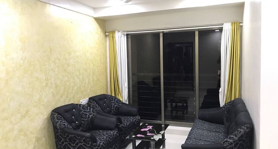 Highrise IV Executive Service Apartment, Mumbai 2