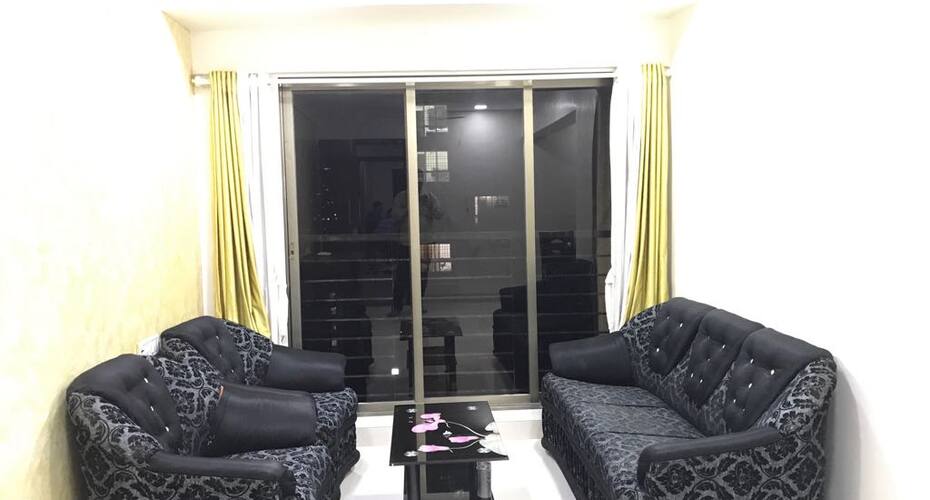 Highrise IV Executive Service Apartment, Mumbai 3