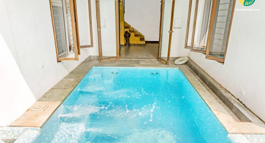 Portuguese 4-BR pool villa, Goa 5