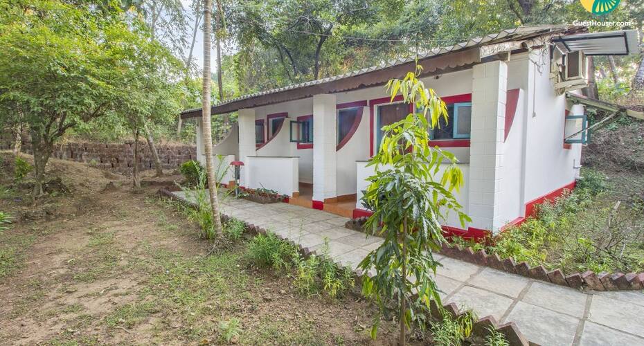Cottage near Vagator Beach, Goa 5