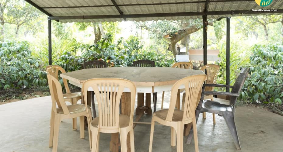 Room For 5 In A Homestay, Madikeri 4