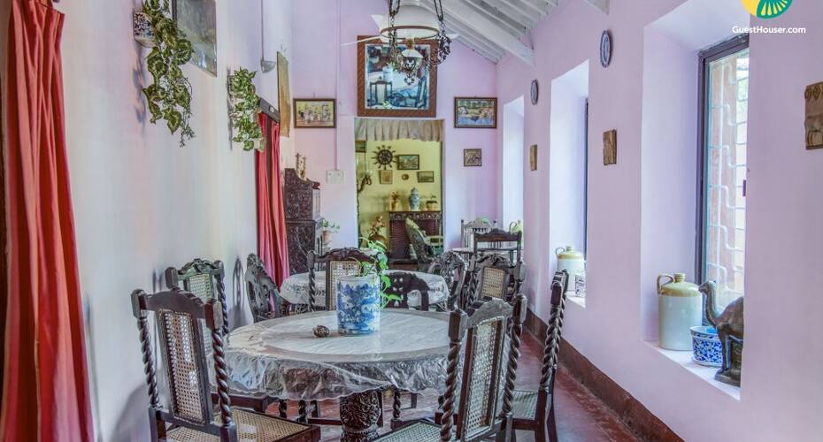 Heritage room in a pool, Goa 4
