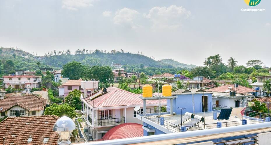 2-br Homestay Near Omkareshwara Temple, Madikeri 4