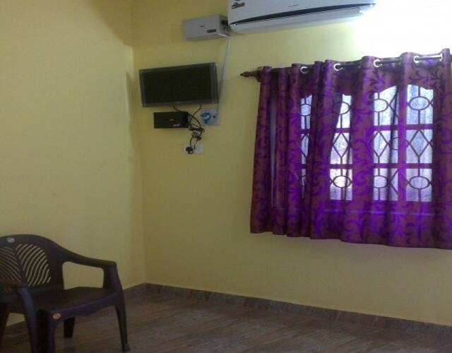 4-BR stay near Calangute Beach, Goa 4