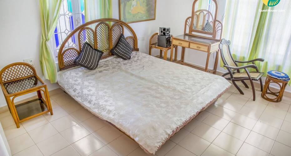 4-BR bungalow near Bogmalo beach, Goa 4