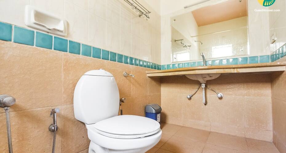 Villa stay for 3 in Candolim, Goa 4