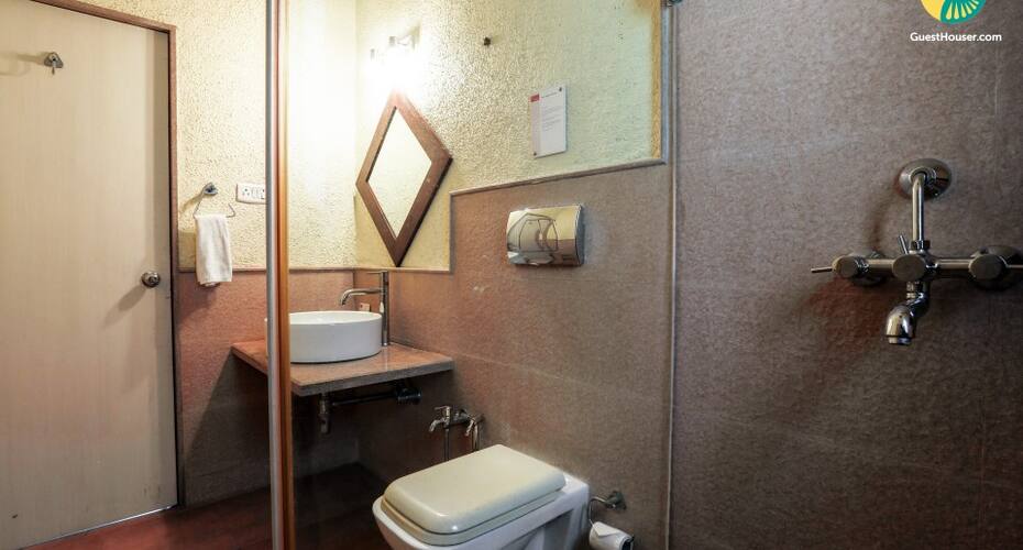 2-BR villa with shared pool in Saligao, Goa 3
