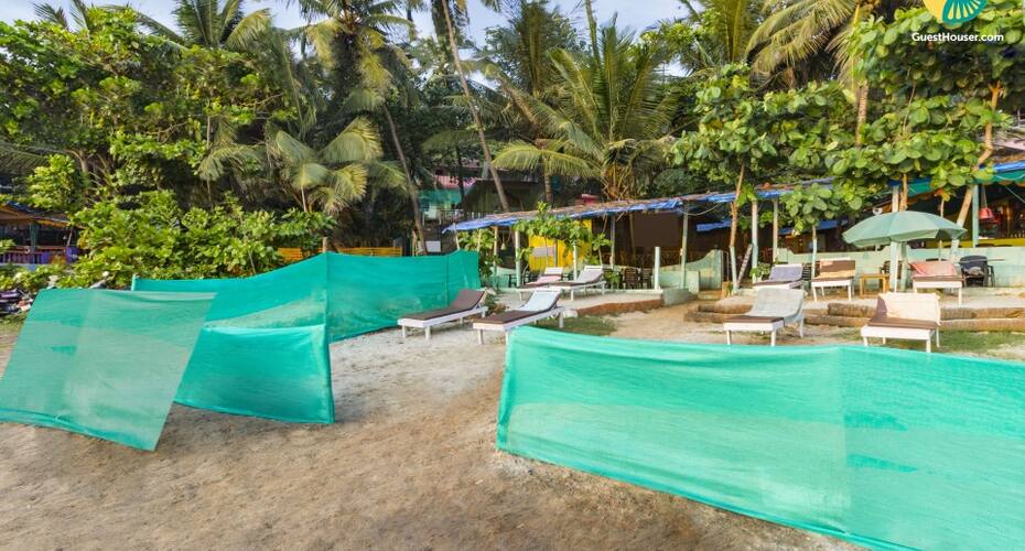 Rustic hut near Arambol beach, Goa 4