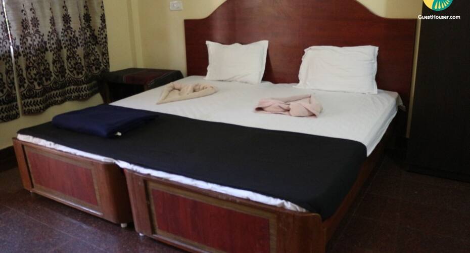 1-BR apartment in Candolim, Goa 4