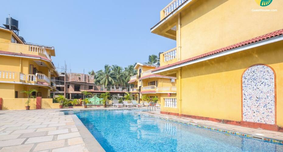 Penthouse room near Candolim beach, Goa 3