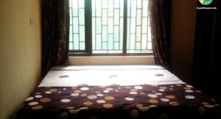 Couple Room In A Homestay, Madikeri 2