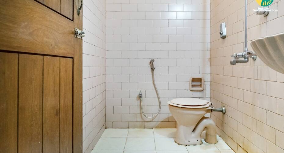 1-BR stay near Calangute Beach, Goa 4