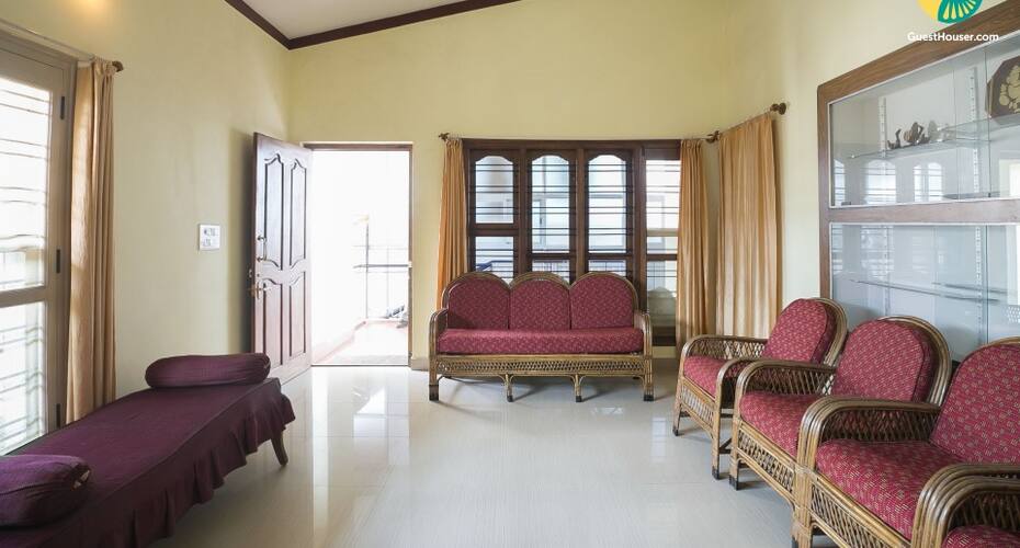 Couple Room In A Homestay, Madikeri 2