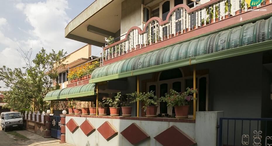 Couple Room In A Homestay, Madikeri 1