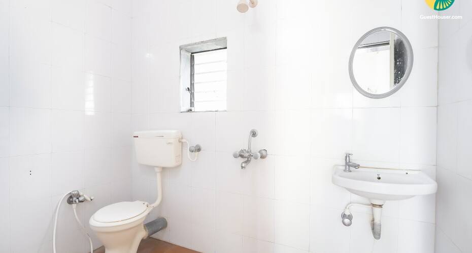 4-BR bungalow for group stay, Alibaug 3
