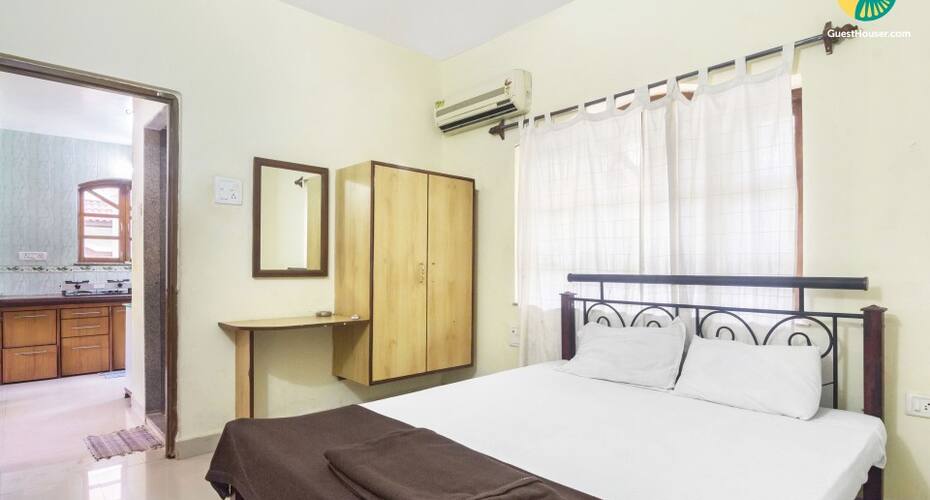4-BR pool villa near Baga Beach, Goa 3