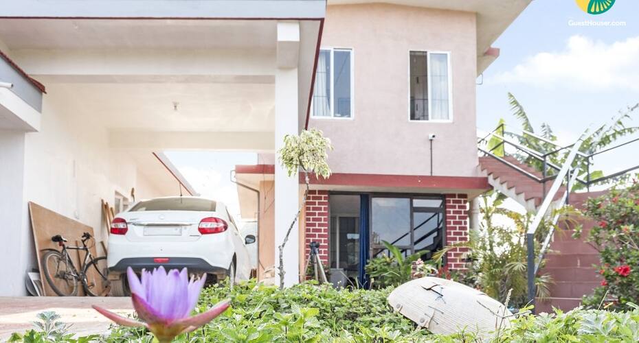 2-br Homestay For 12 Guests, Madikeri 1
