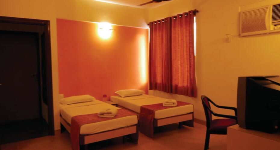 Morjim Guest House, Goa 3