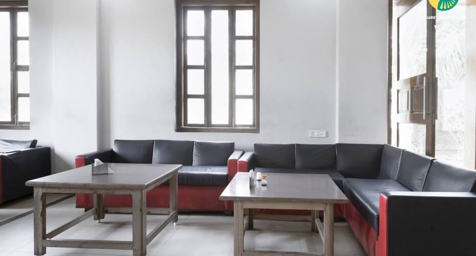 Private room for 6 guests, Alibaug 3