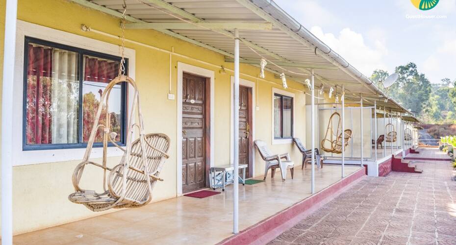 Boutique stay for 3, Mahabaleshwar 1