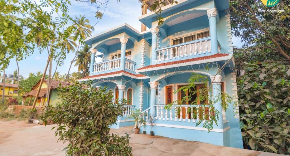 Couple cottage room in Calangute, Goa 1