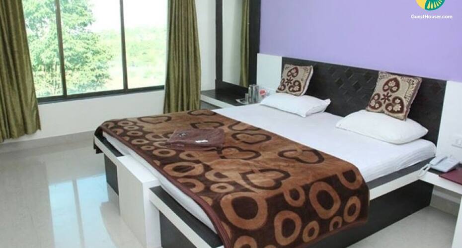 5-BR bungalow for a large group, Mahabaleshwar 2