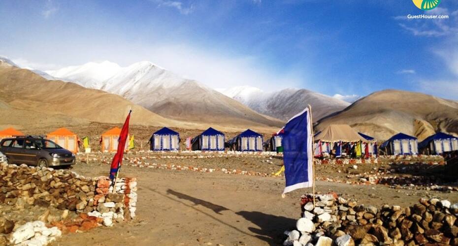 Private tent facing Lake Pangong, Leh 4