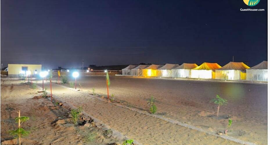 Private tent for 2, Jaisalmer 1