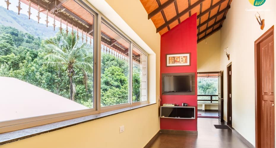 Room for 6 in a homestay, Chikmaglur 3