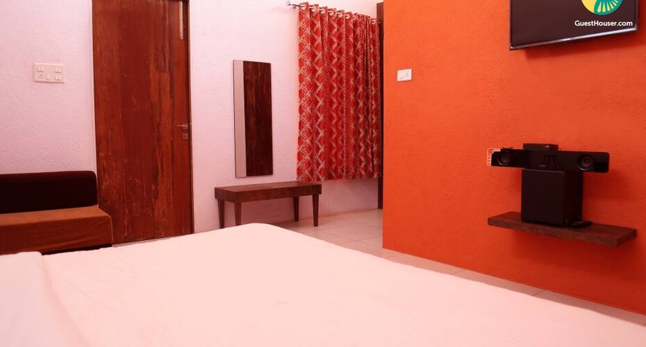 3-BR villa for 20, Lonavala 3