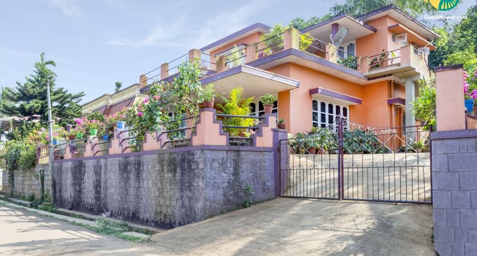 Restful Homestay With An Ample Parking Space, Coorg 1