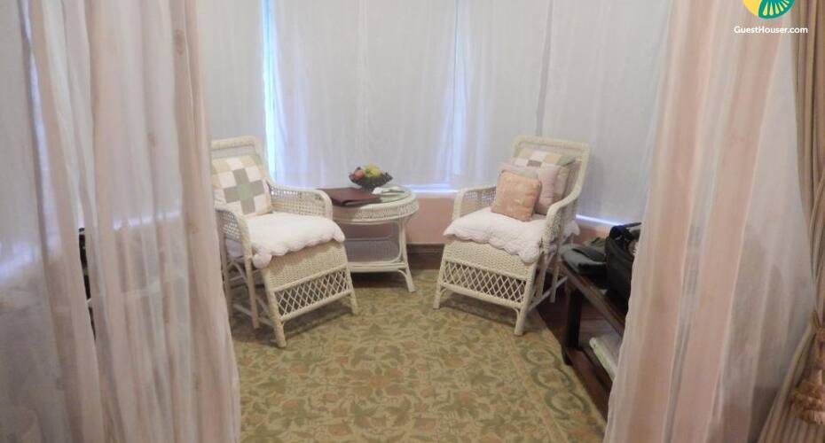 Bungalow stay for 3 in Singritan, Darjeeling 4