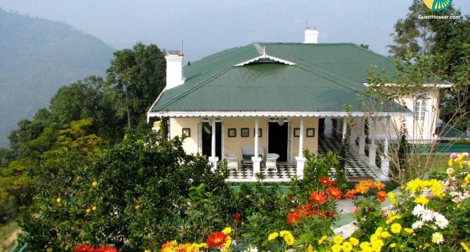 Bungalow stay for 3 in Singritan, Darjeeling 5