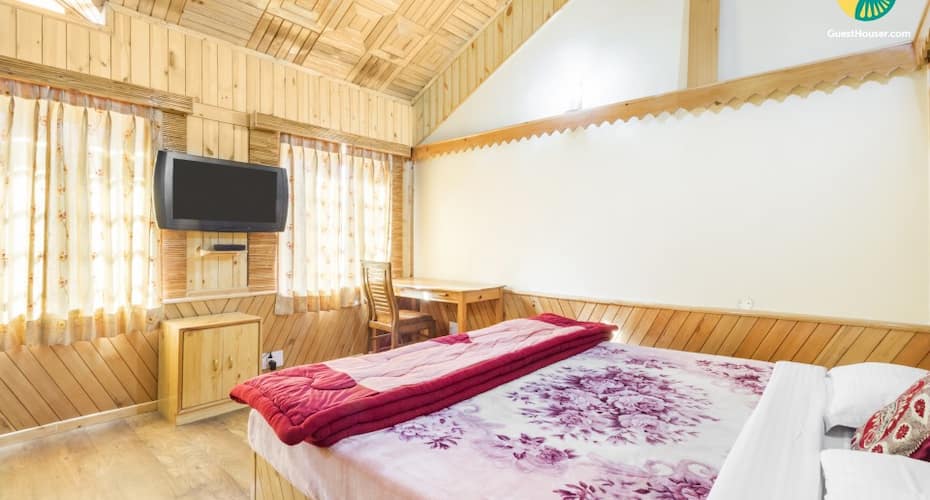 Well-furnished cottage with a homely touch, near Nehru Kund, Manali 4