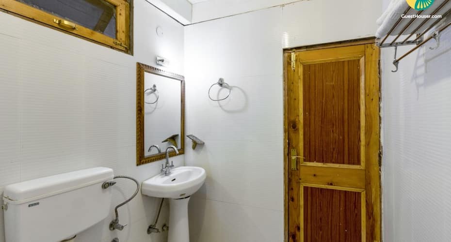 Cosy 1-bedroom boutique stay in Prini, Manali 4