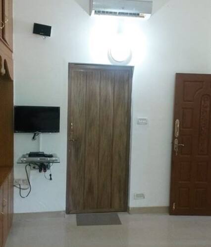 5-BR homestay with shared pool, Bangalore 3