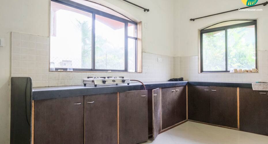 Pet-friendly 3-BR bungalow, Lonavala 2
